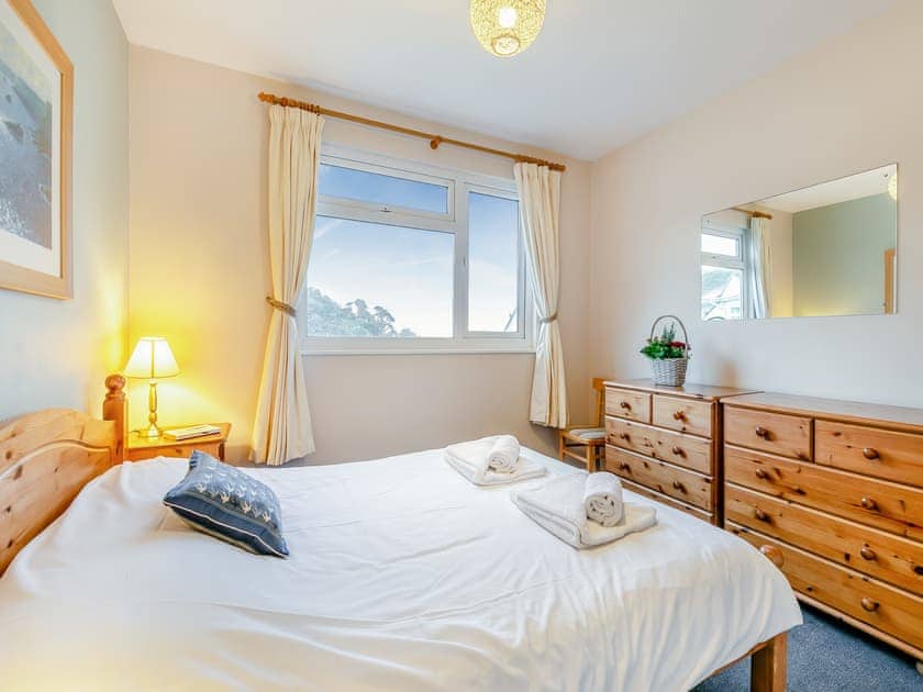 Double bedroom | 12 Mount Brioni - Mount Brioni, Seaton