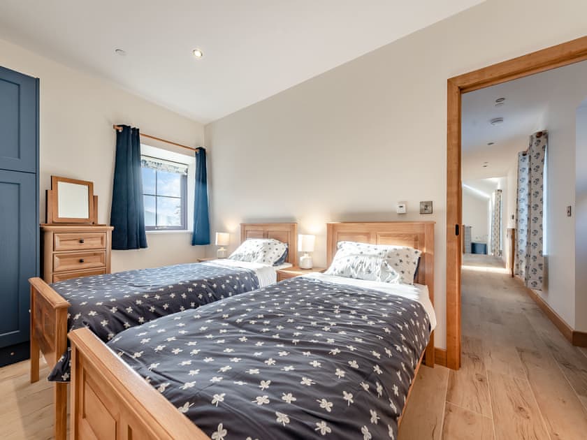 Twin bedroom | Parlwr Godro - Goetre Isaf, Lampeter