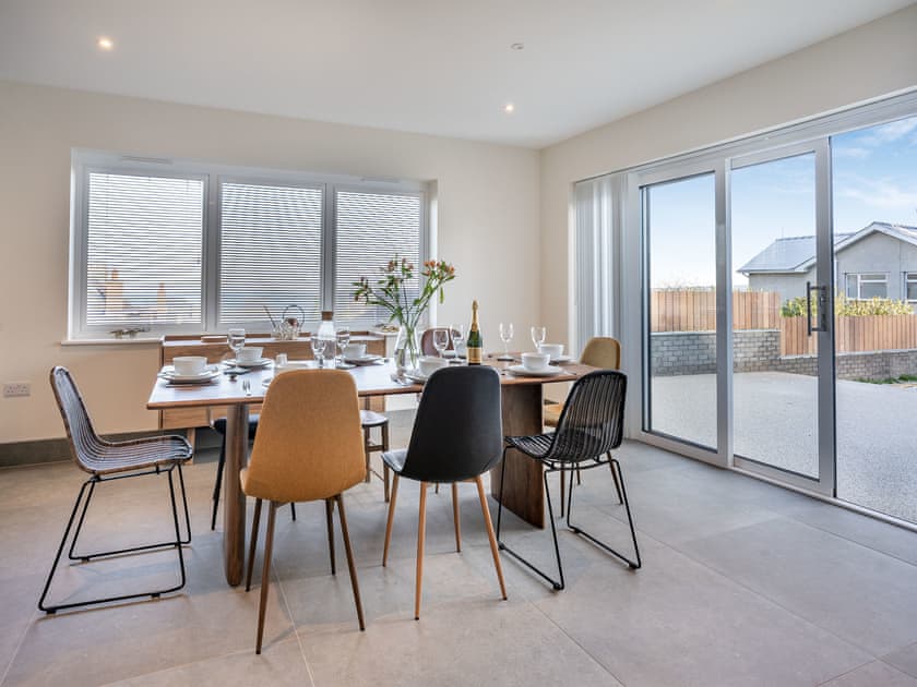Dining room | Dau Ddeg, New Quay