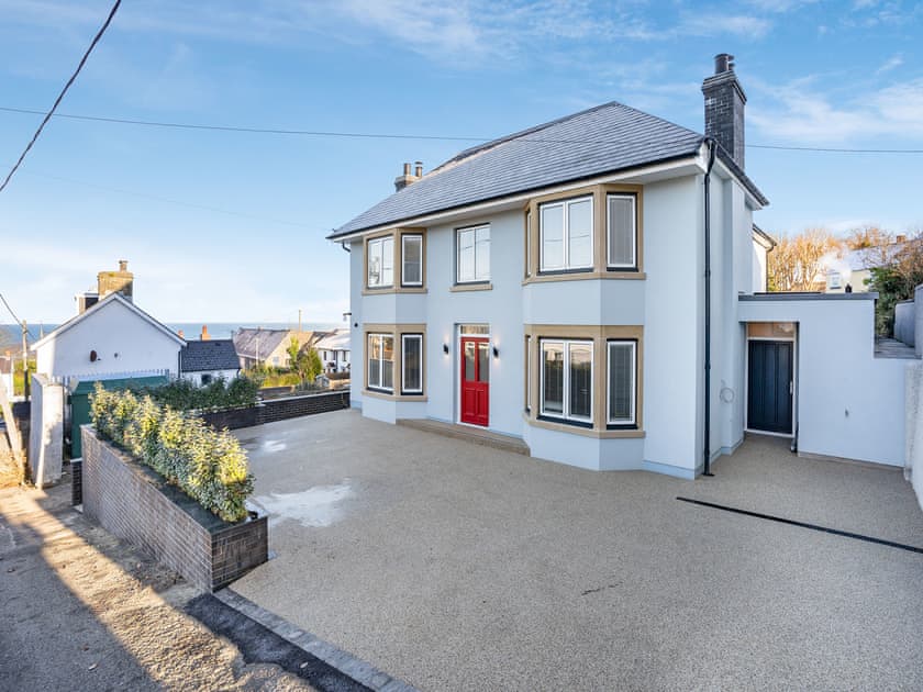 Exterior | Dau Ddeg, New Quay