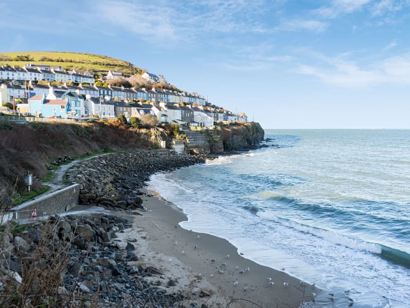 Surrounding area | Dau Ddeg, New Quay