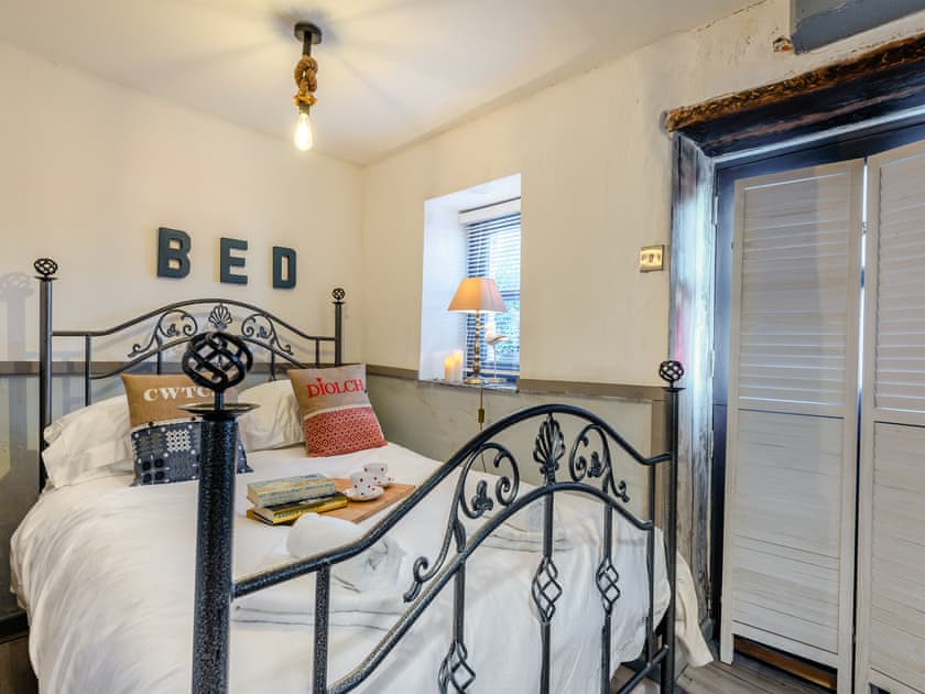 Sleeping area | Tegfan, Ffos-y-ffin, near Aberaeron