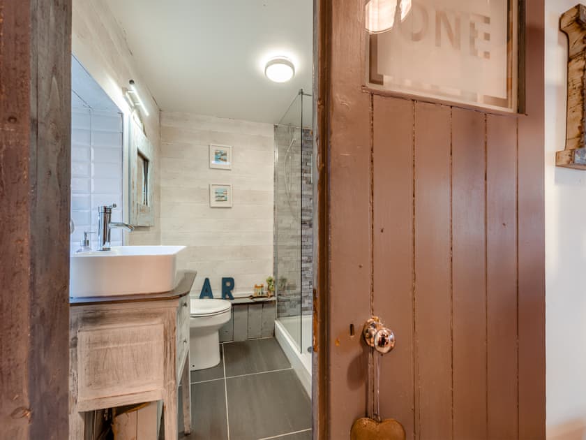 Shower room | Tegfan, Ffos-y-ffin, near Aberaeron
