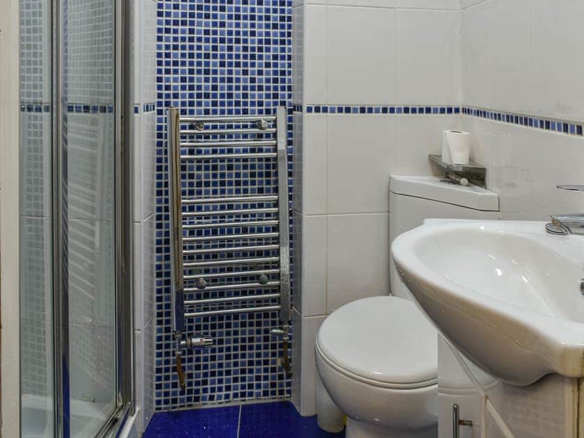 En-suite | Rose Cottage, Trecynon, near Aberdare