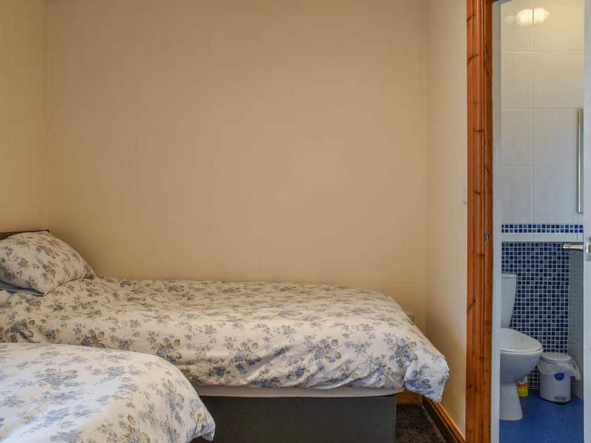 Twin bedroom | Rose Cottage, Trecynon, near Aberdare
