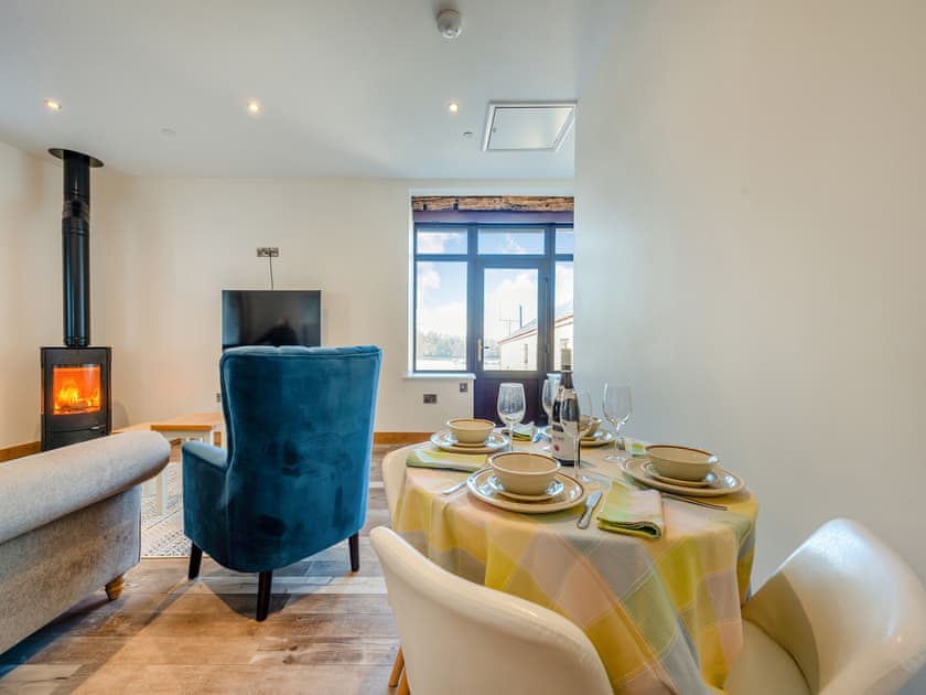 Living room/dining room | Ty Gwair - Goetre Isaf, Lampeter