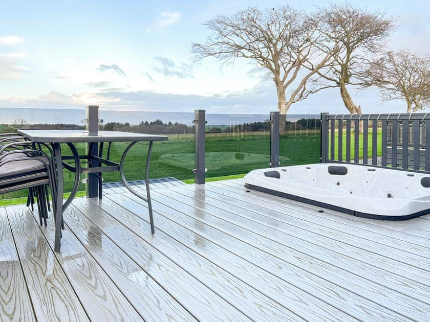 Decking | Rivington 32, St Andrews