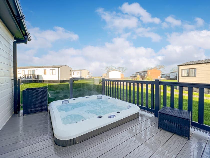 Hot tub | Rivendale 52, St Andrews