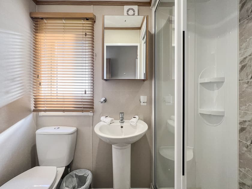 Shower room | Marlow 47, St Andrews