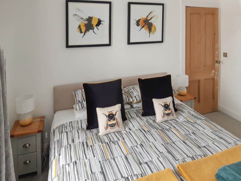 Twin bedroom | Seaclusion, St Monans