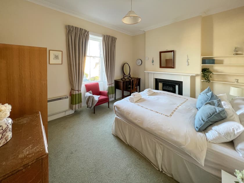 Double bedroom | Ruddon Grange, Elie