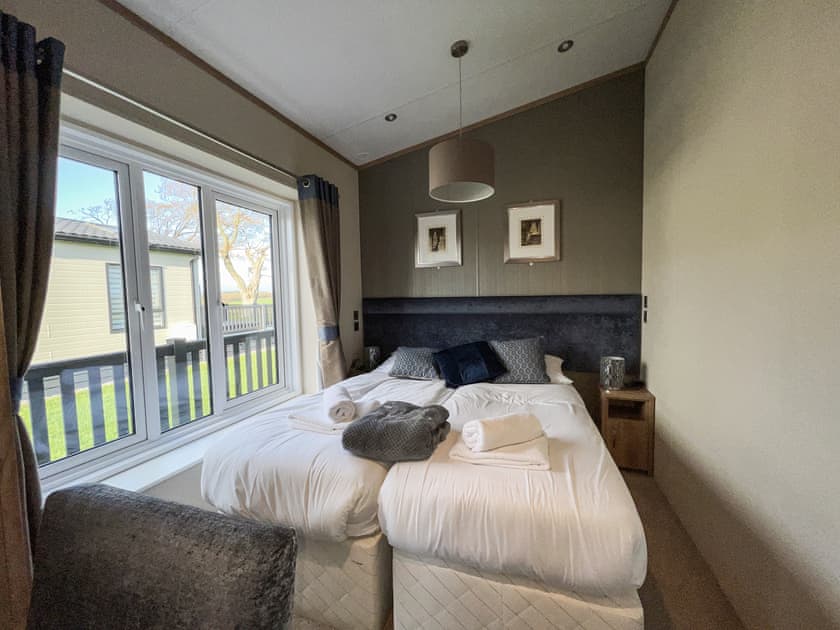 Twin bedroom | Lyndale 27, St Andrews