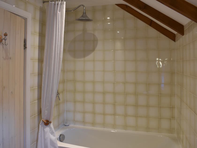 Bathroom | Millstream - Alston Art Apartments , Alston