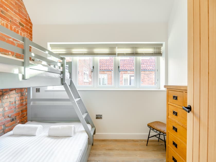 Bunk bedroom | The Milling Shed - Little Corkhill Farm Holidays, Newark