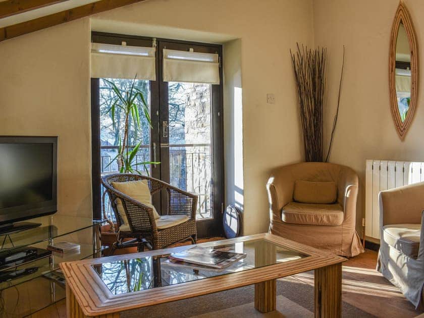 Living area | Naworth - Alston Art Apartments , Alston