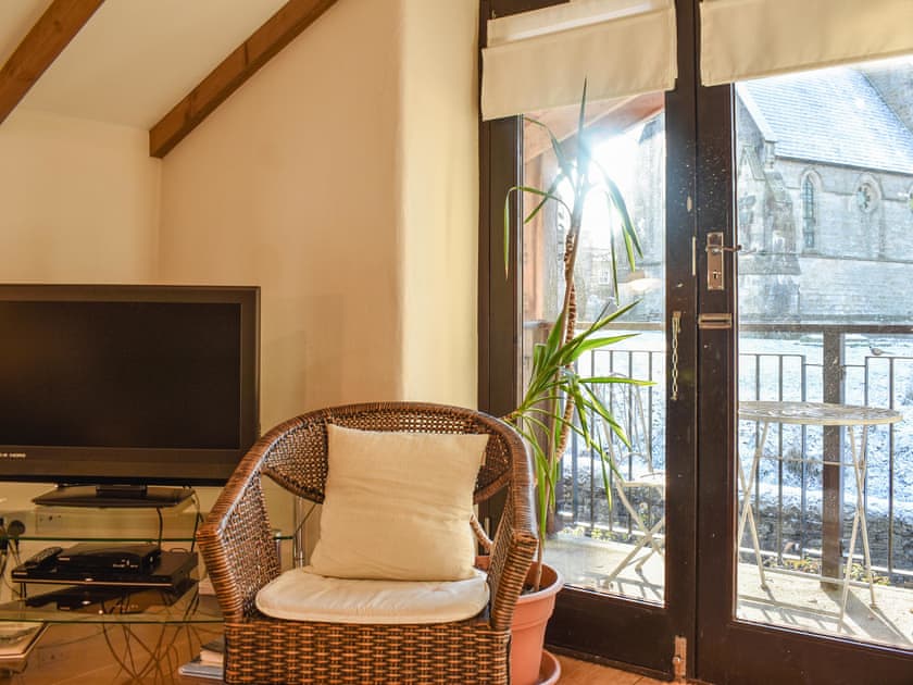 Living area | Naworth - Alston Art Apartments , Alston