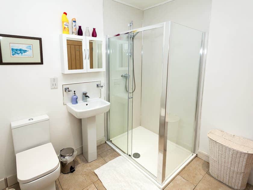 Shower room | Beech Cottage - Williamscraig Holiday Cottages, Linlithgow