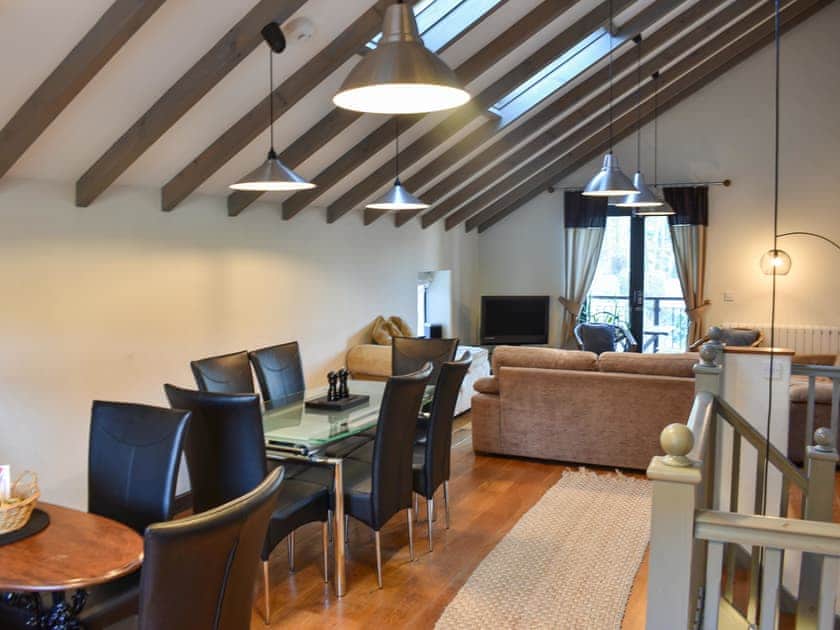 Dining Area | Sowerberry - Alston Art Apartments , Alston