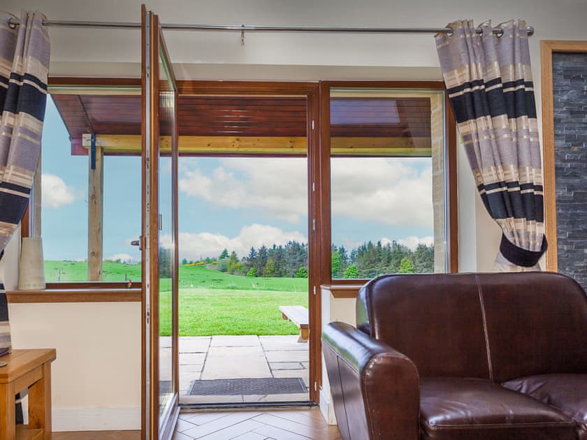 Living area | Two Eden Cottage - Williamscraig Holiday Cottages, Linlithgow
