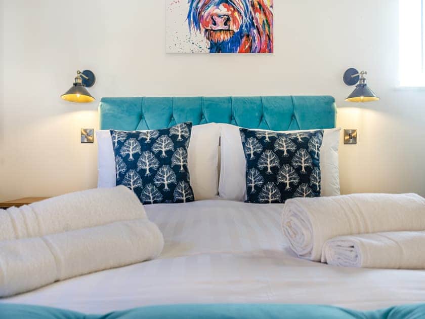 Double bedroom | The Cowshed - Little Corkhill Farm Holidays, Newark