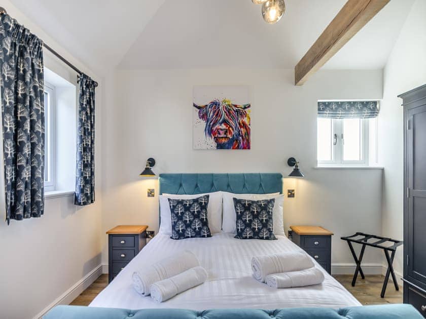 Double bedroom | The Cowshed - Little Corkhill Farm Holidays, Newark