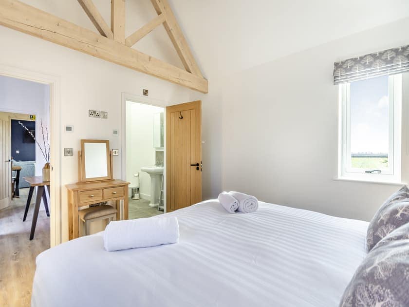 Double bedroom | The Cowshed - Little Corkhill Farm Holidays, Newark