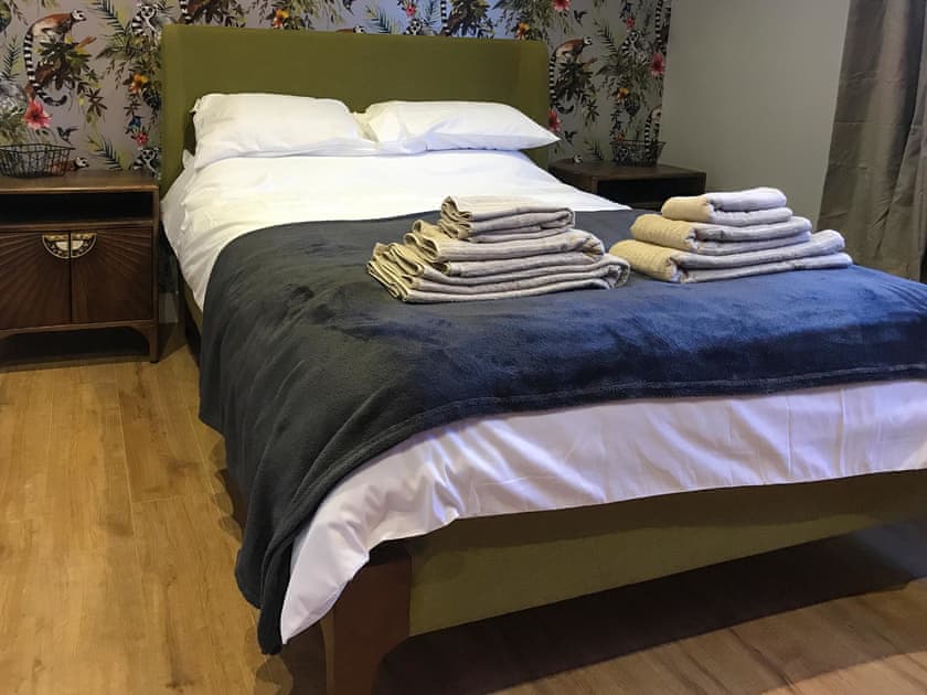 Double bedroom | Hillcrest, Bolsover, near Chesterfield