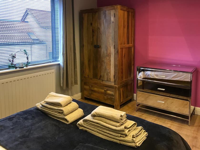 Double bedroom | Hillcrest, Bolsover, near Chesterfield