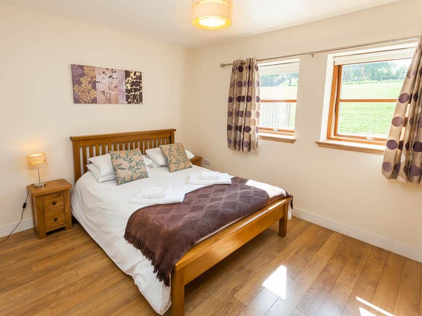 Double bedroom | Laurel Cottage - Williamscraig Holiday Cottages, Linlithgow