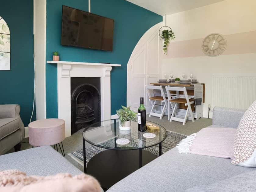 Living room/dining room | RTF - OPP Apartments, Exeter