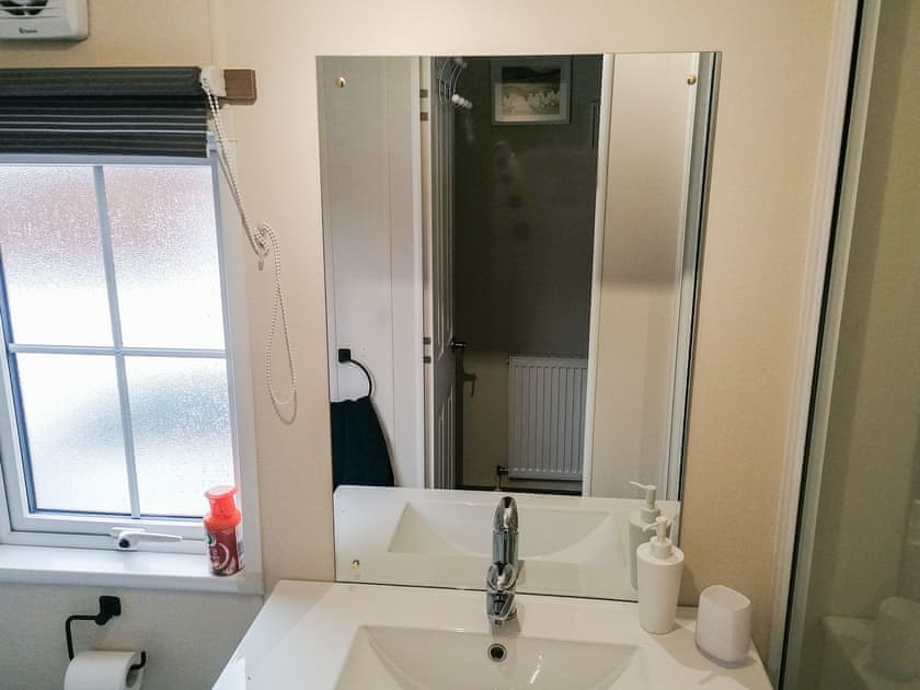 Bathroom | Salmon Leap Lodge, Dollar, near Stirling