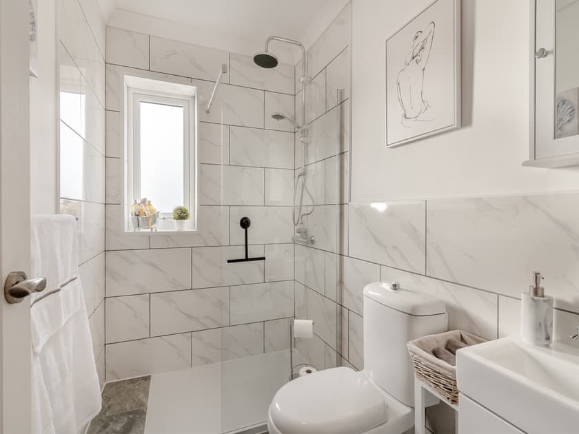 Shower room | Heritage Cottage, Flamborough