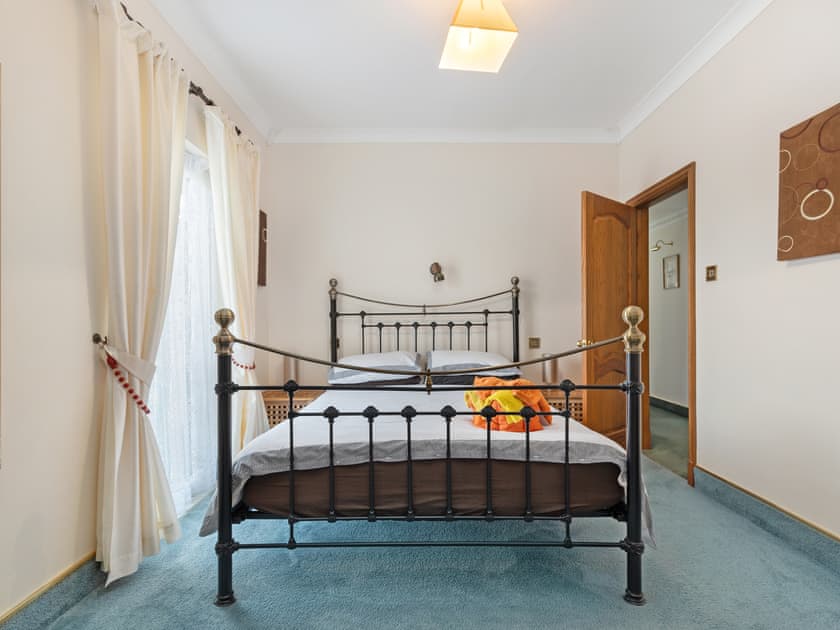 Double bedroom | Y Dorlan, Llangoedmor near Cardigan
