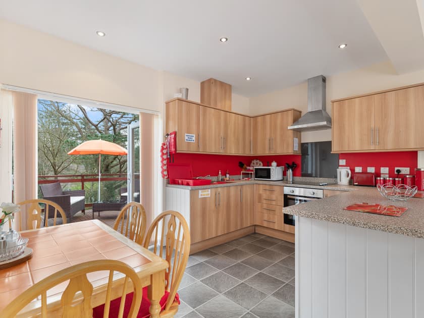 Kitchen/diner-Annex | Y Dorlan, Llangoedmor near Cardigan