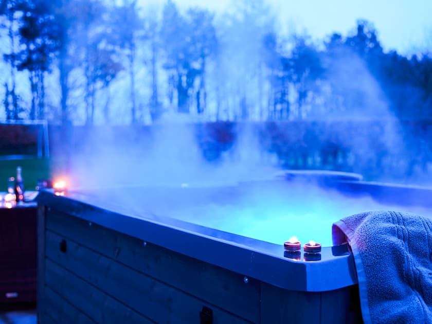 Hot tub | The Hind House, Cottam, near Driffield