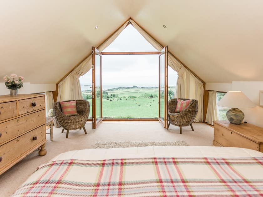 Master bedroom | Laggan Behind - Laggan, Gatehouse of Fleet
