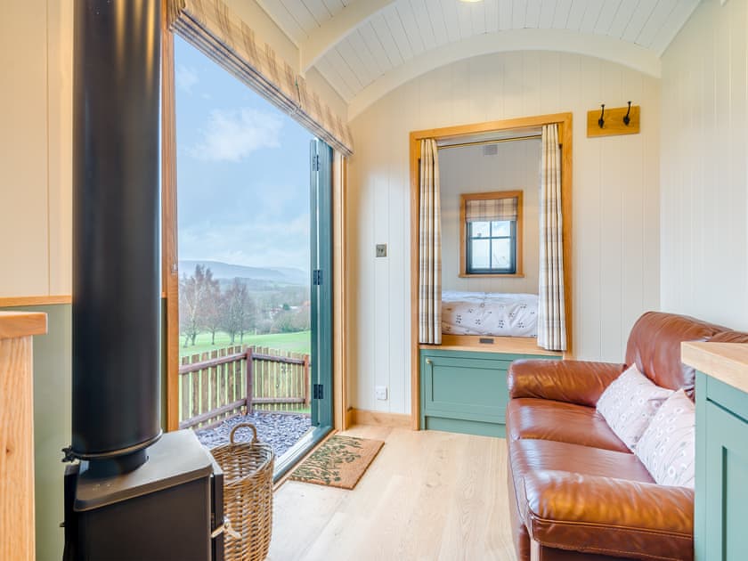 Living area | Sugarloaf Hut, Usk