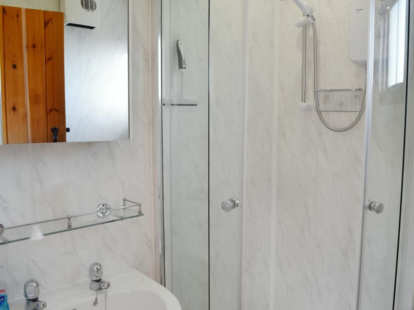 Shower room | Robin Lodge - Valley View Lodges, Nawton, near Helmsley