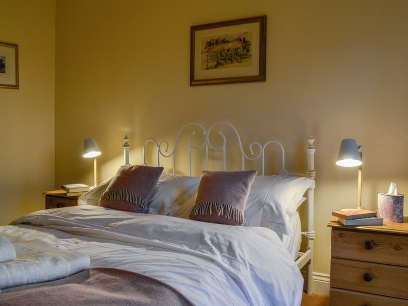 Double bedroom | Grange of Berryhill - Grange Holidays, Dundee