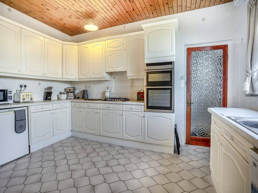 Kitchen | Innishkea, Penally
