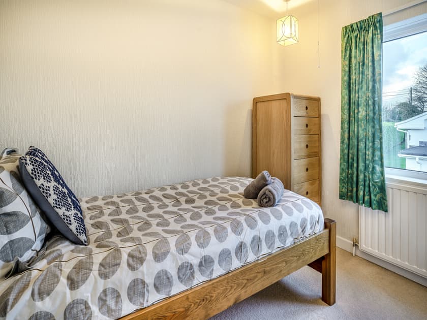 Single bedroom | Innishkea, Penally