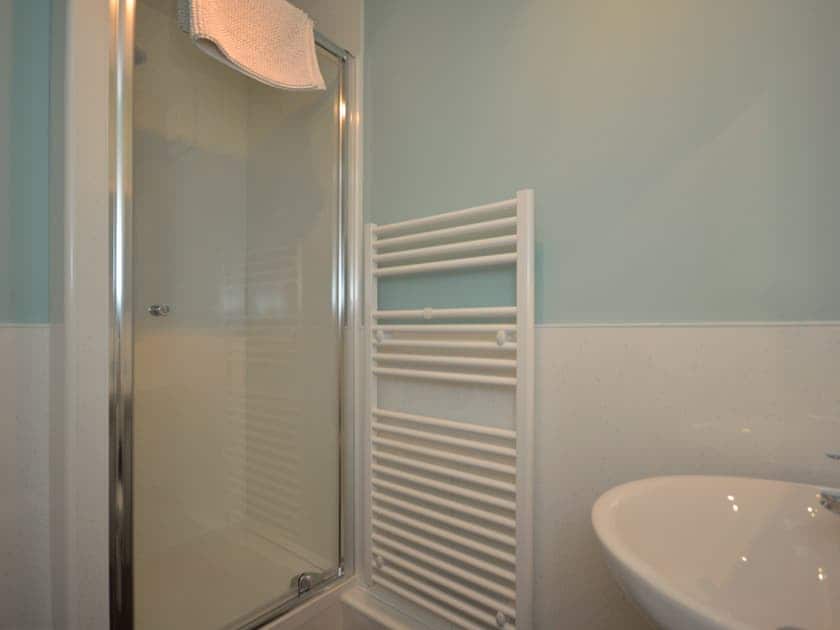 Shower room | Otter Apartment - Tobermory Apartments, Tobermory, Isle of Mull