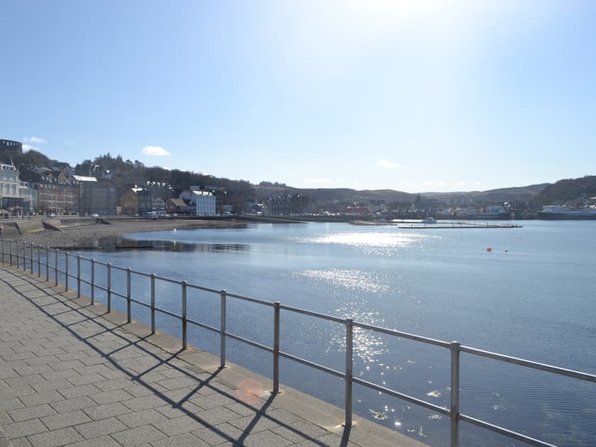 Surrounding area | George Street Apartment, Oban
