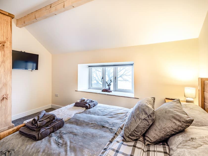 Double bedroom | Headlands Farm, Hollinsclough, near Buxton
