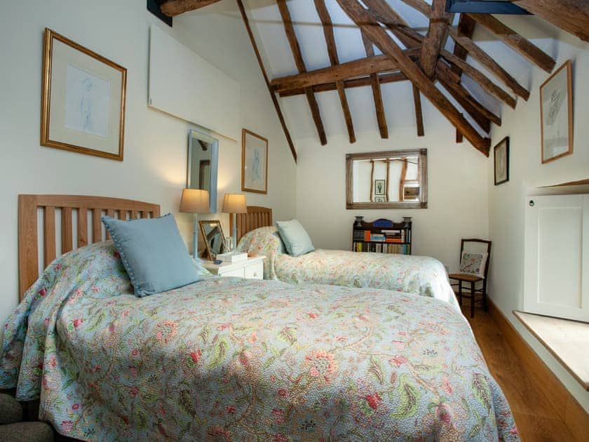 Twin bedroom | The Apple Store, East Worlington, near Witheridge