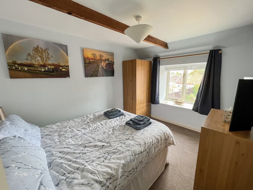 Double bedroom | Dragonfly 2 - Dragonfly Barn, North Newton
