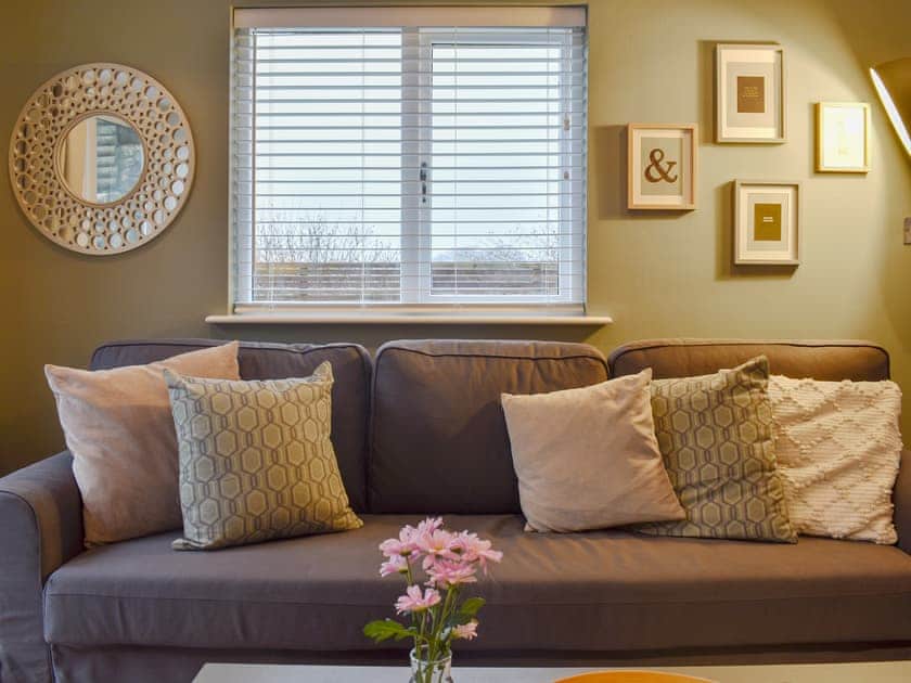 Living area | High View, Truro
