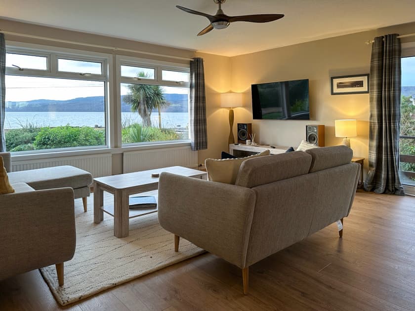 Living room | Tides Reach, Lamlash