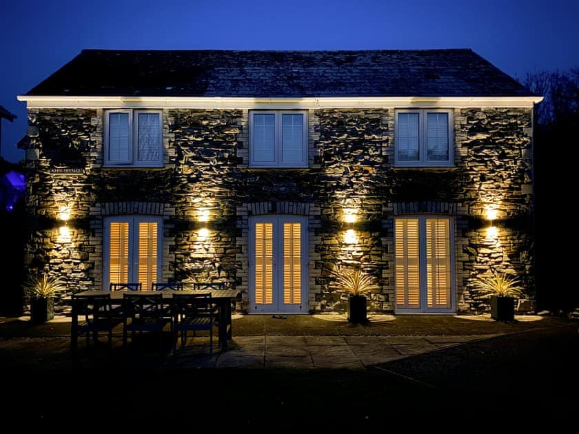 Delightful barn conversion | Barn Cottage, St Mawgan