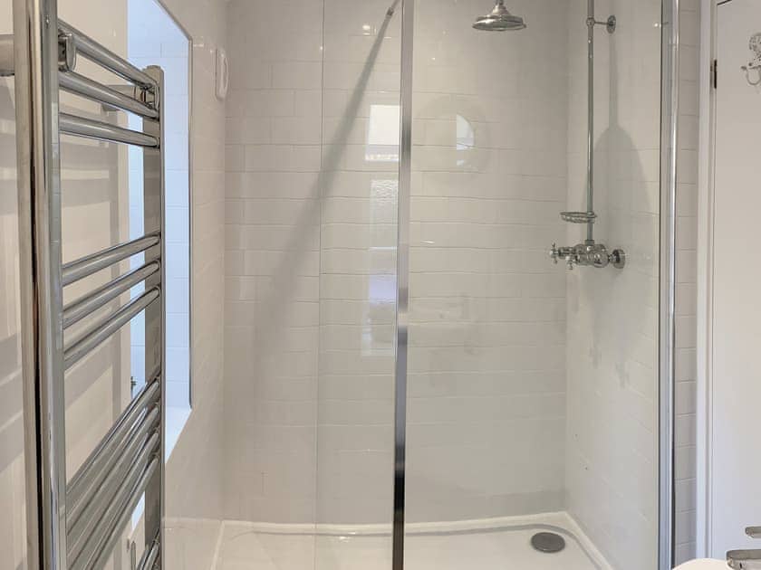 Shower room | Barn Cottage, St Mawgan